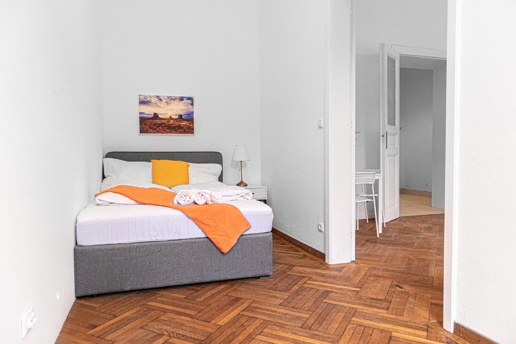 Cozy 2br With Tv & Netflix, Steps From Akh Vienna